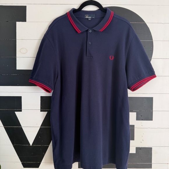 Fred Perry Navy Blue Polo w/ Red Tips Size XL - Picture 1 of 3
